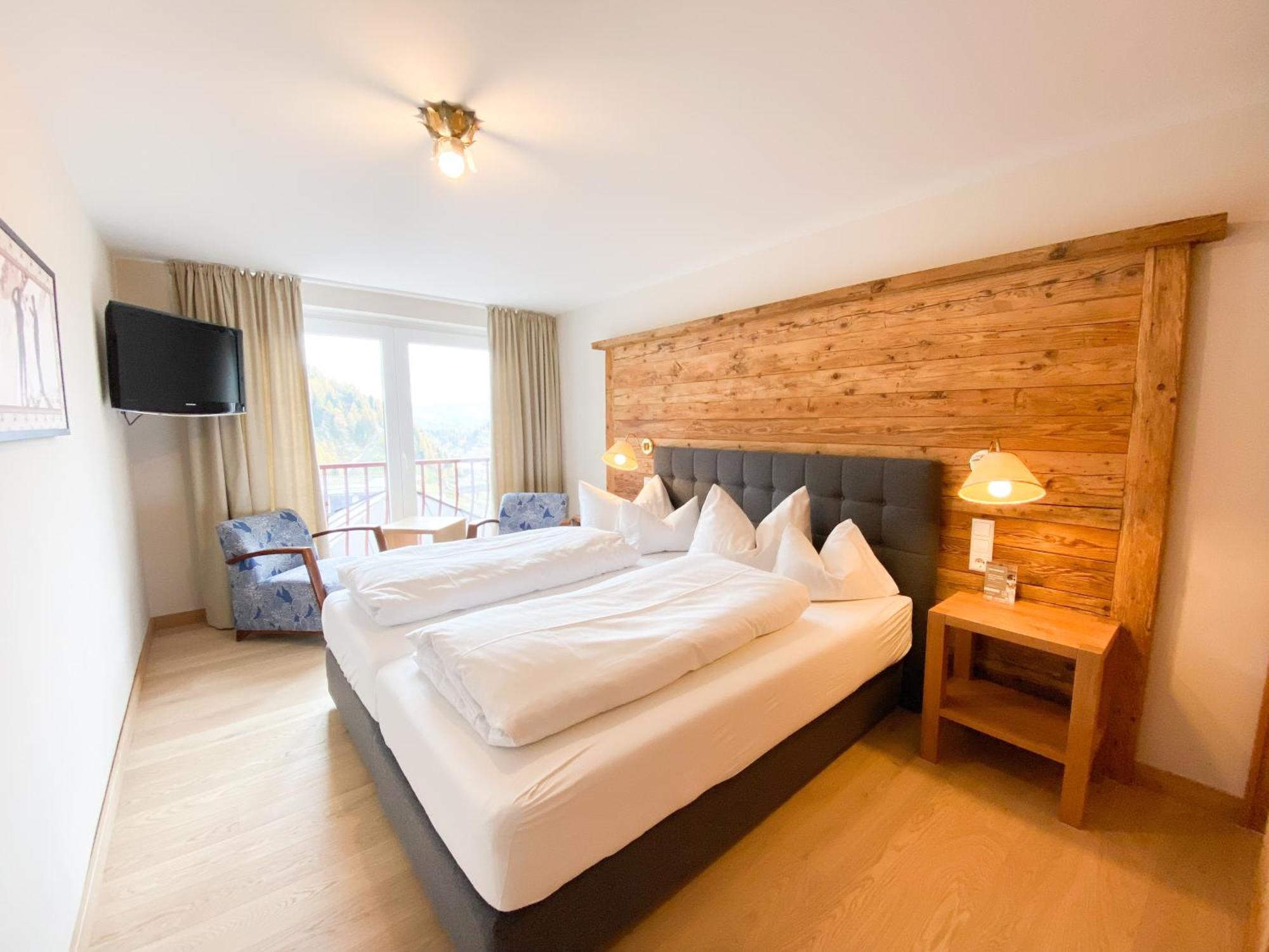 Superior Double Room Mountain View